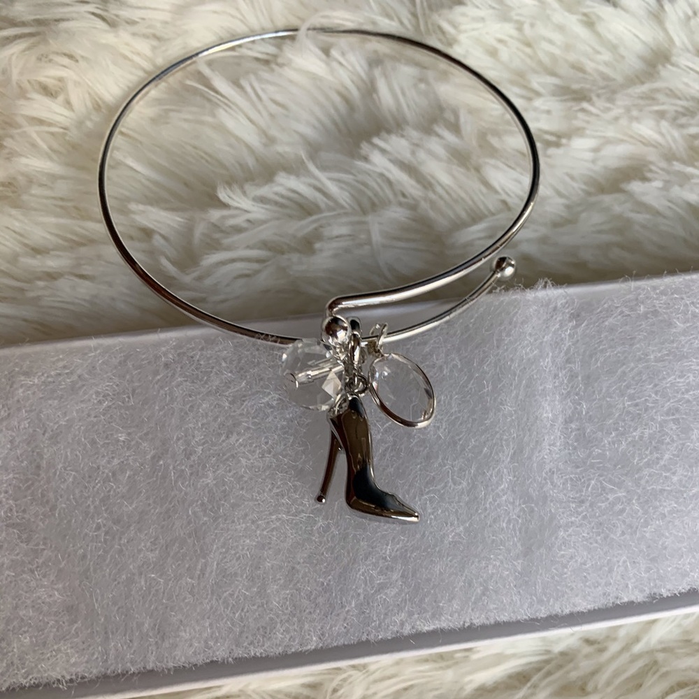 Silver Adjustable bracelet with charms - Picture 5 of 11